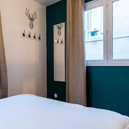 Apartment Duplex Sur Cour, Rue Caponiere Caen