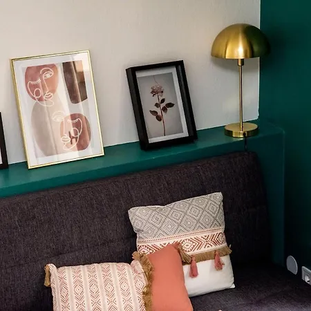 Duplex Sur Cour, Rue Caponiere Apartment *