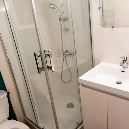 Apartment Duplex Sur Cour, Rue Caponiere Caen