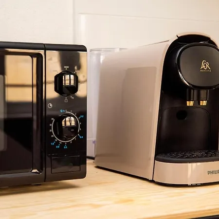 Apartamento Duplex Sur Cour, Rue Caponiere