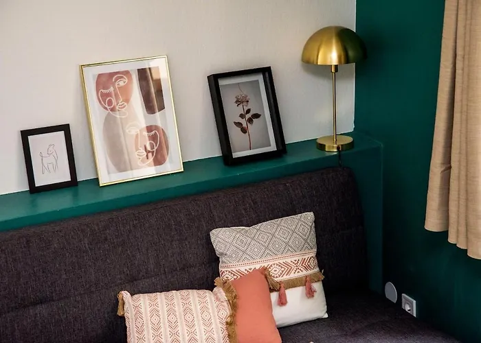 Duplex Sur Cour, Rue Caponiere アパート *