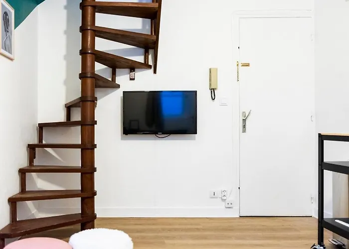 アパート Duplex Sur Cour, Rue Caponiere *